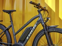 Trek Allant+ 5 Stagger M Solid Charcoal